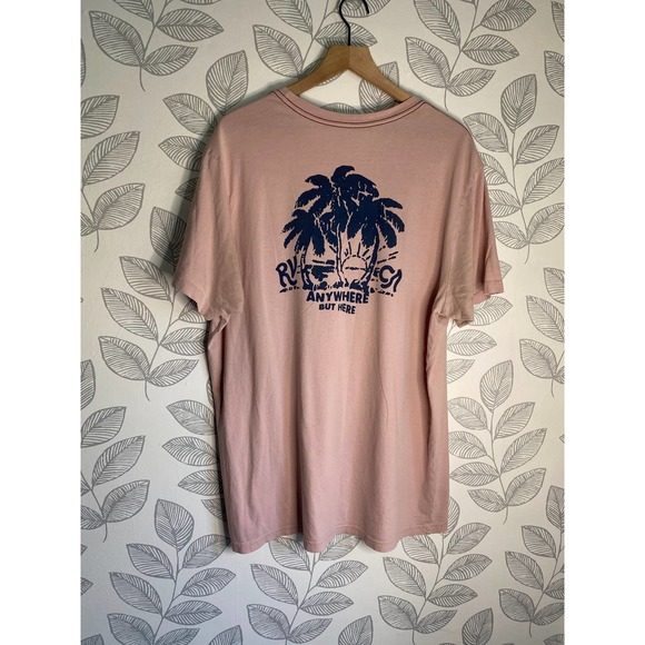 Hollister Co In It for Everyone Pink T-shirt, Size M - Picture 2 of 5
